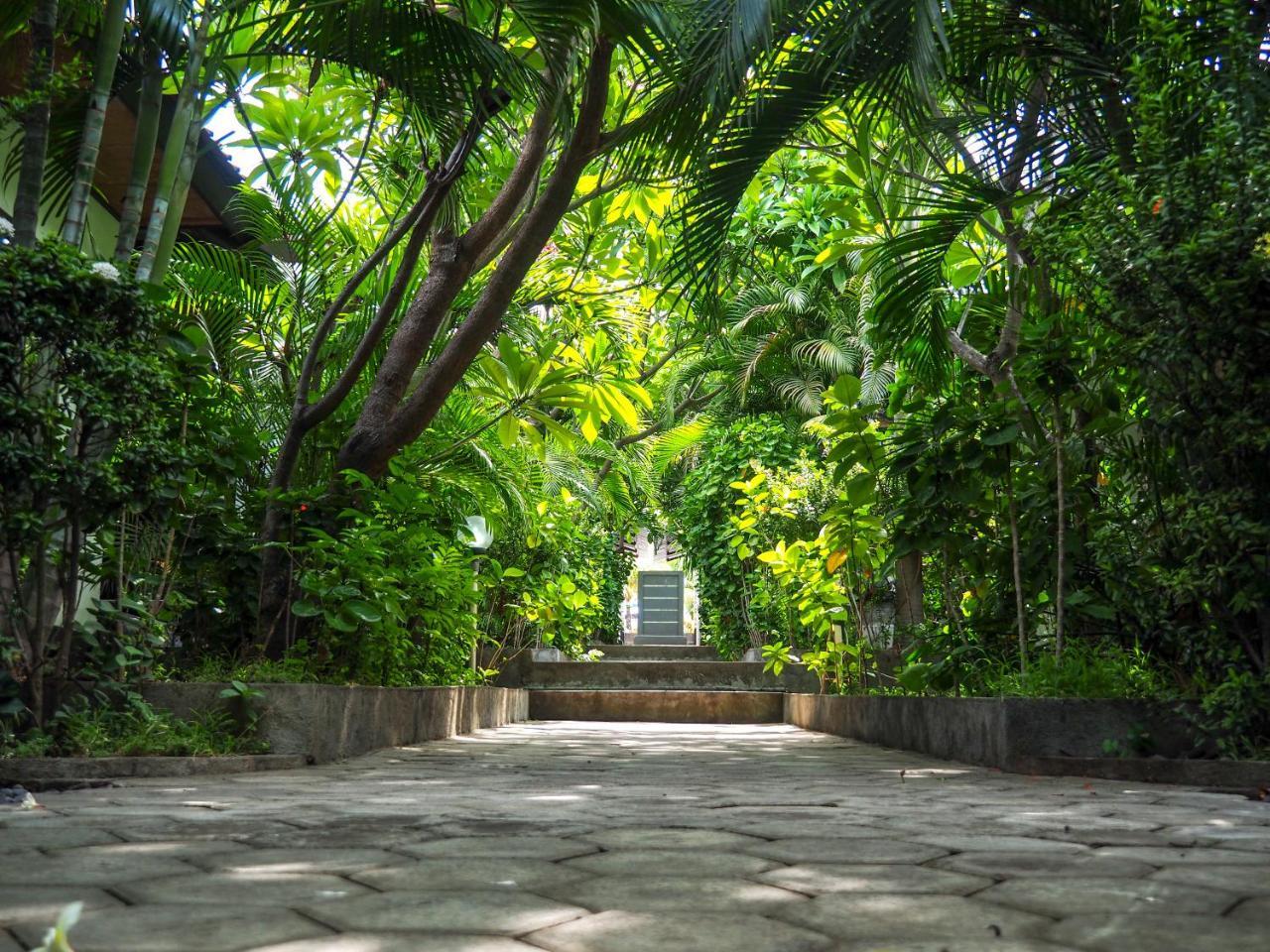 Scuba Tribe Bali Dive-Resort Tulamben  Exterior photo